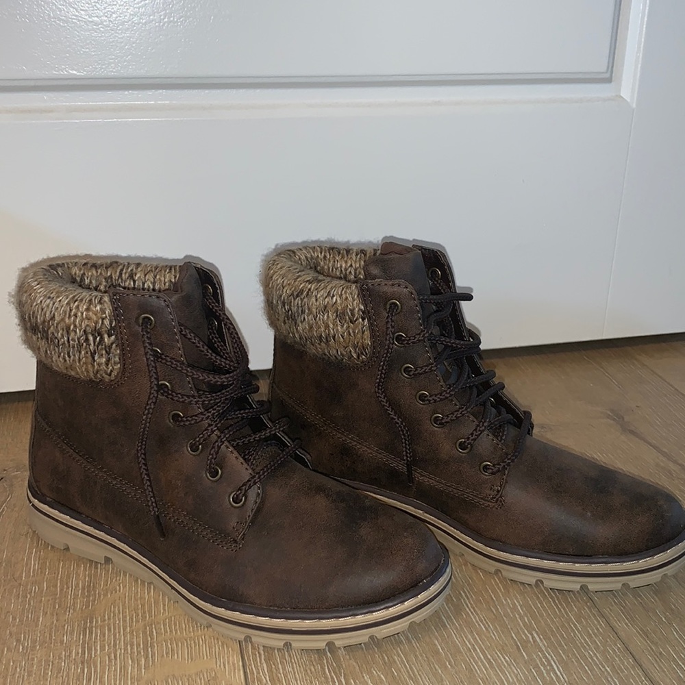 Women’s Boots